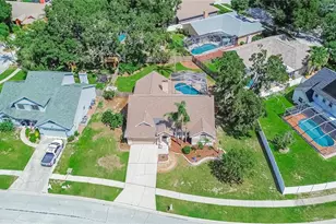 2010 River Park Ct, Valrico, FL 33596 - Photo 55