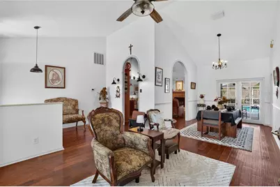 2010 River Park Court, Valrico, FL 33596 - Photo 5