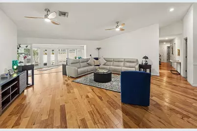 921 College Hill Drive, Clearwater, FL 33765 - Photo 3