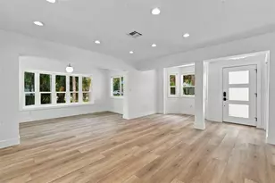 804 Bruce Ave, Clearwater, FL 33767 - Photo 5