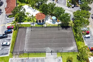 2724 Via Murano, Clearwater, FL 33764 - Photo 5