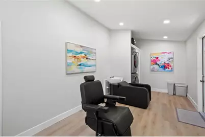 815 67th Street S, Saint Petersburg, FL 33707 - Photo 27