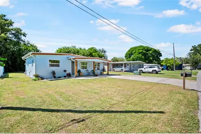 815 67th Street S, Saint Petersburg, FL 33707 - Photo 9