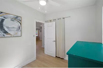 815 67th Street S, Saint Petersburg, FL 33707 - Photo 25