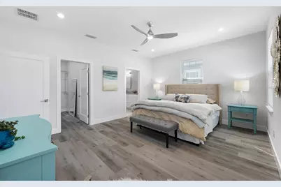 2150 43rd Terrace N, Saint Petersburg, FL 33714 - Photo 13