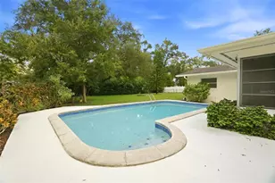 1514 Oakadia Dr W, Clearwater, FL 33764 - Photo 25