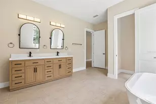 806 Lamont Pl, Temple Terrace, FL 33617 - Photo 23