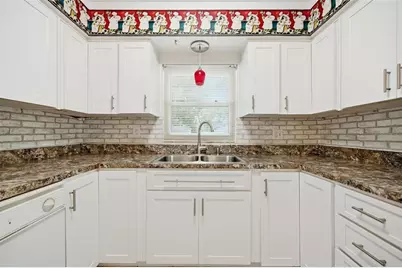 3206 River Cove Drive, Tampa, FL 33614 - Photo 7