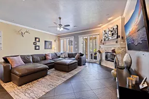 618 Saxony Blvd, Saint Petersburg, FL 33716 - Photo 19