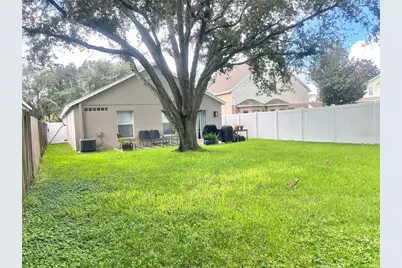 32215 Fish Hook Loop, Wesley Chapel, FL 33545 - Photo 13