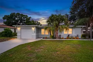 2109 58th St S, Gulfport, FL 33707 - Photo 1