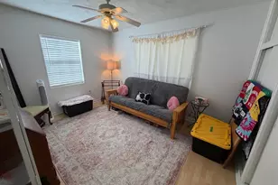 2027 27th Ave W, Bradenton, FL 34205 - Photo 5