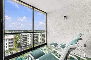 707 S Gulfstream Ave, Sarasota, FL 34236 - Photo 3