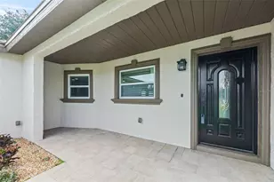7892 Sundown Dr N, Saint Petersburg, FL 33709 - Photo 5