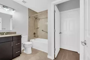 316 8th St S, Saint Petersburg, FL 33701 - Photo 33