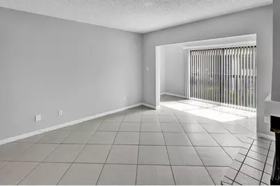 1918 Pelican Landing Boulevard #1121, Clearwater, FL 33762 - Photo 9
