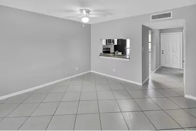 1918 Pelican Landing Boulevard #1121, Clearwater, FL 33762 - Photo 11