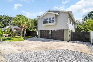 1907 Gulf Beach Blvd, Tarpon Springs, FL 34689 - Photo 47