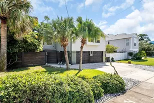 1907 Gulf Beach Blvd, Tarpon Springs, FL 34689 - Photo 49