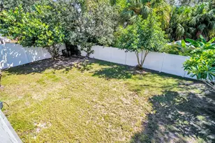 1907 Gulf Beach Blvd, Tarpon Springs, FL 34689 - Photo 37
