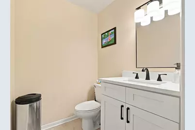 17704 Nathans Drive, Tampa, FL 33647 - Photo 7