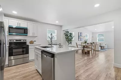 3907 Spence Avenue, Tampa, FL 33614 - Photo 11