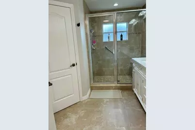1025 Lake Avoca Place, Tarpon Springs, FL 34689 - Photo 25