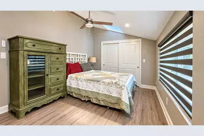 1040 Rosetree Ln, Tarpon Springs, FL 34689 - Photo 35
