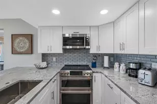2112 Gulf Blvd, Indian Rocks Beach, FL 33785 - Photo 9