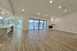 4804 Longwater Way N, Tampa, FL 33615 - Photo 17