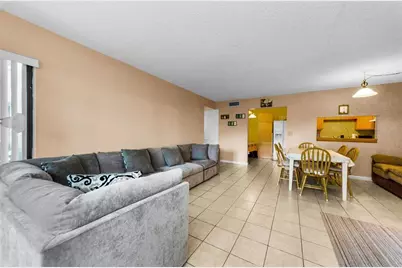 2575 Pine Ridge Way S #E1, Palm Harbor, FL 34684 - Photo 3