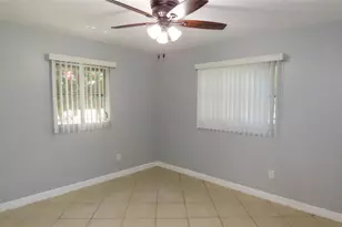 1841 West Dr, Clearwater, FL 33755 - Photo 11