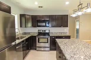 1841 West Dr, Clearwater, FL 33755 - Photo 9