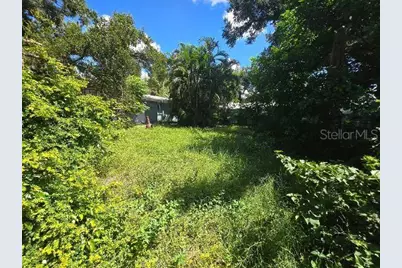 324 Golden Sands Drive, Sarasota, FL 34232 - Photo 17