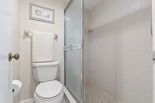 1801 Mariner Dr, Tarpon Springs, FL 34689 - Photo 25