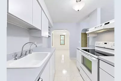 1026 W Rambla Street, Tampa, FL 33612 - Photo 27