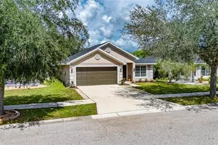 10747 Standing Stone Dr, Wimauma, FL 33598 - Photo 3