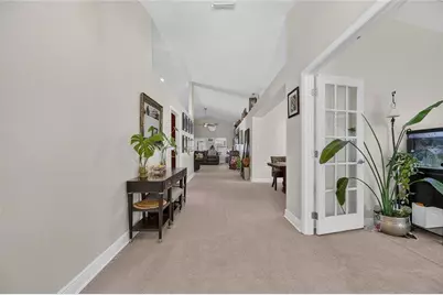 10747 Standing Stone Drive, Wimauma, FL 33598 - Photo 5