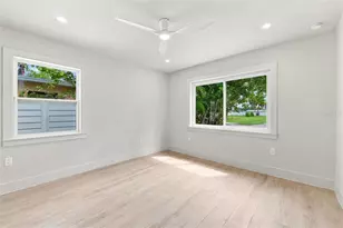 3946 Helena St NE, Saint Petersburg, FL 33703 - Photo 15