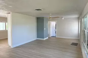 4568 40th St S, Saint Petersburg, FL 33711 - Photo 5