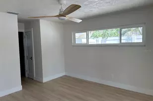 4568 40th St S, Saint Petersburg, FL 33711 - Photo 15