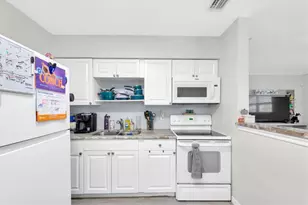 1930 29th St, Sarasota, FL 34234 - Photo 9
