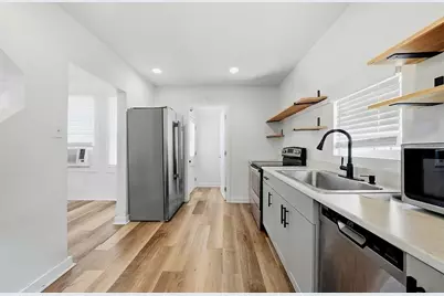 4105 18th Avenue S, Saint Petersburg, FL 33711 - Photo 31