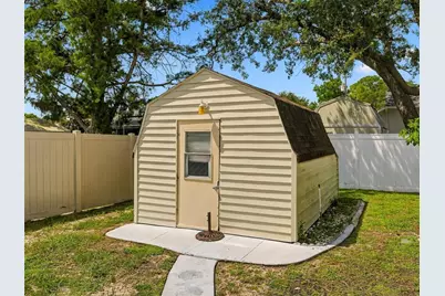 2289 Lake Forest Avenue, Spring Hill, FL 34609 - Photo 27