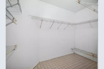 2289 Lake Forest Avenue, Spring Hill, FL 34609 - Photo 17