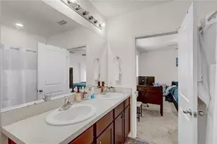 9904 Hound Chase Dr, Gibsonton, FL 33534 - Photo 23