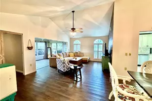 3606 57th Ave Dr W, Bradenton, FL 34210 - Photo 3