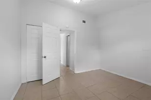 2405 E Annie St, Tampa, FL 33612 - Photo 35