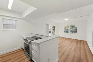 8151 Blind Pass Rd, Saint Pete Beach, FL 33706 - Photo 13