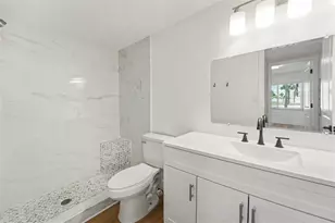 8151 Blind Pass Rd, Saint Pete Beach, FL 33706 - Photo 21